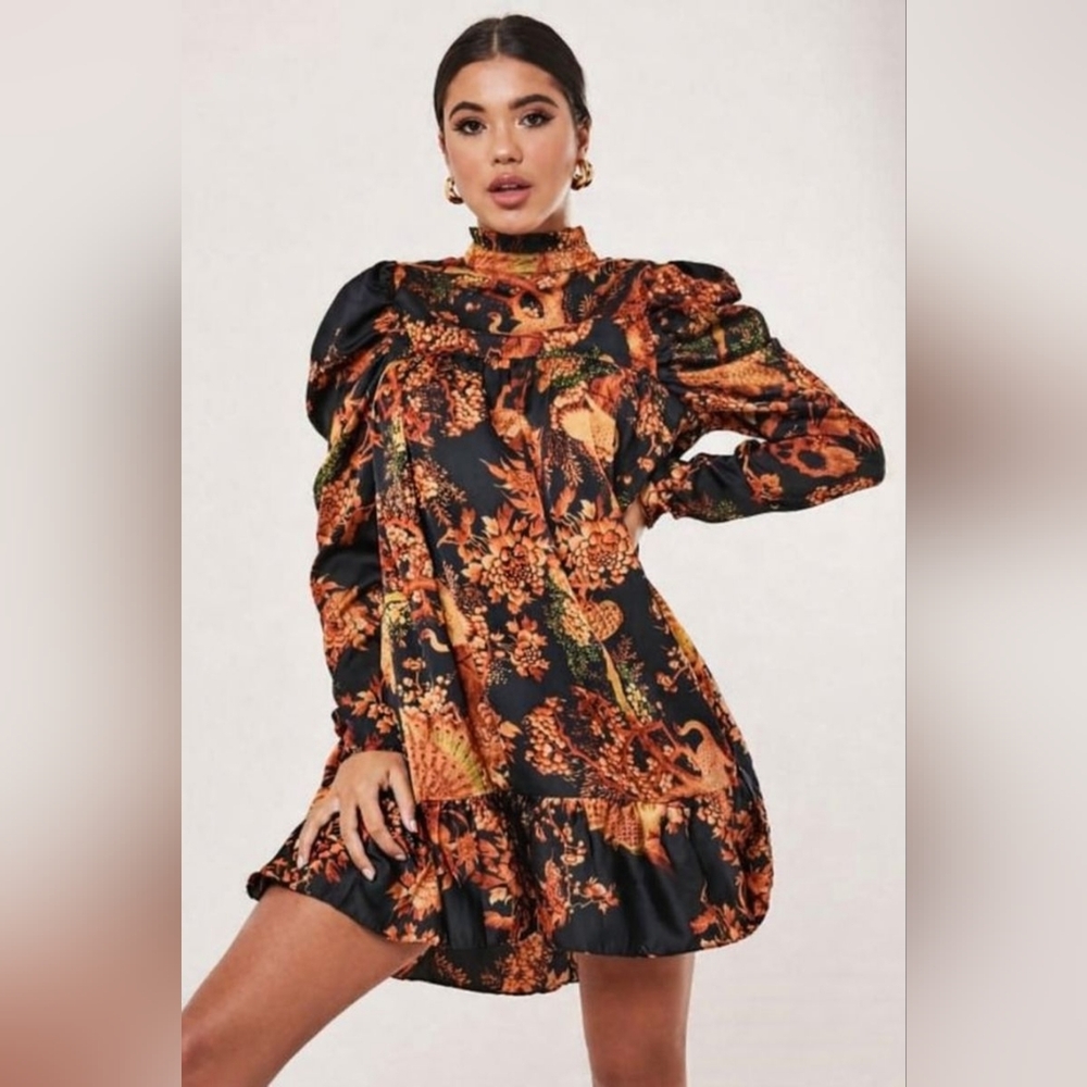 Missguided floral Long Sleeve dress